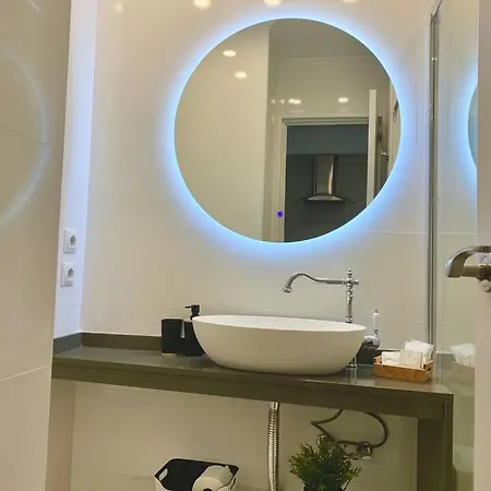 Ar - And Cozy In Apartment *
